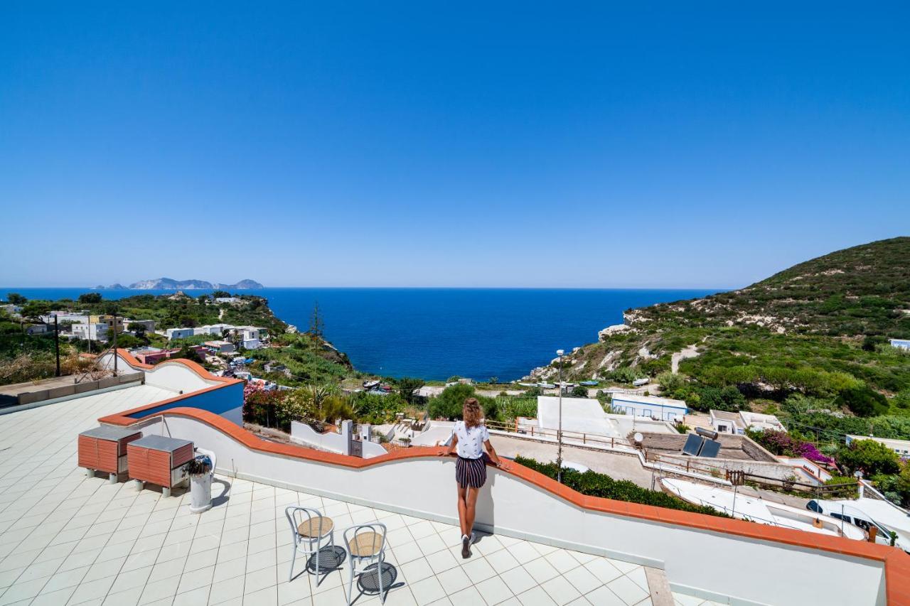La Casa Del Capitano Ponza Villa Luaran gambar